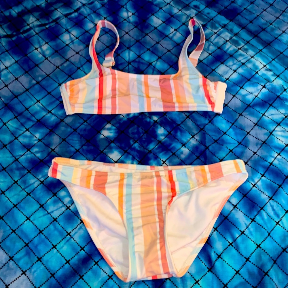 swim suit